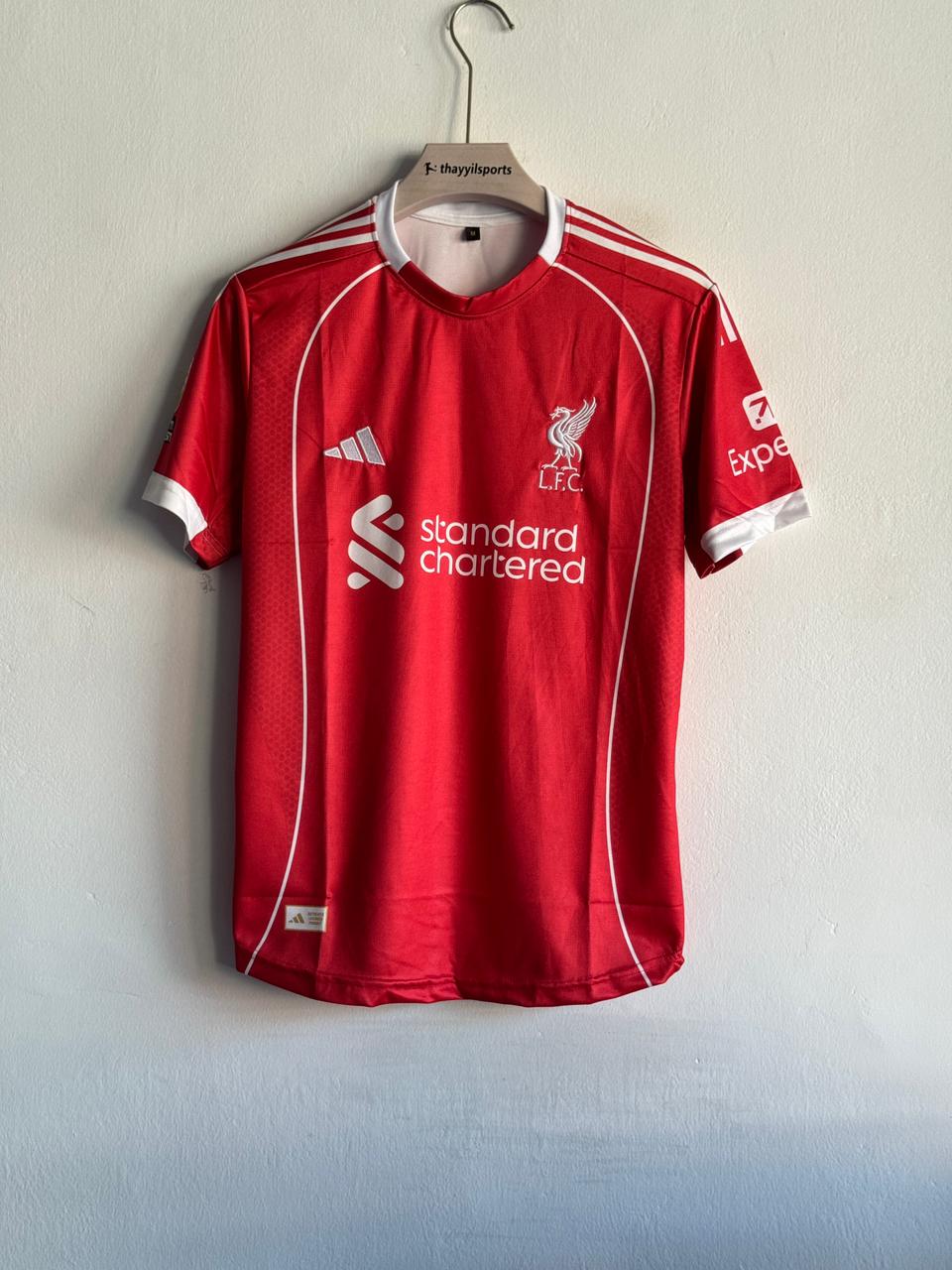 𝐋𝐢𝐯𝐞𝐫𝐩𝐨𝐨𝐥 𝟐𝟓-𝟐𝟔 𝐇𝐨𝐦𝐞 𝐊𝐢𝐭 – 𝐒𝐙𝐎𝐁𝐎𝐒𝐙𝐋𝐀𝐈 𝐏𝐫𝐞𝐦𝐢𝐮𝐦 𝐄𝐦𝐛𝐫𝐨𝐢𝐝𝐞𝐫𝐲