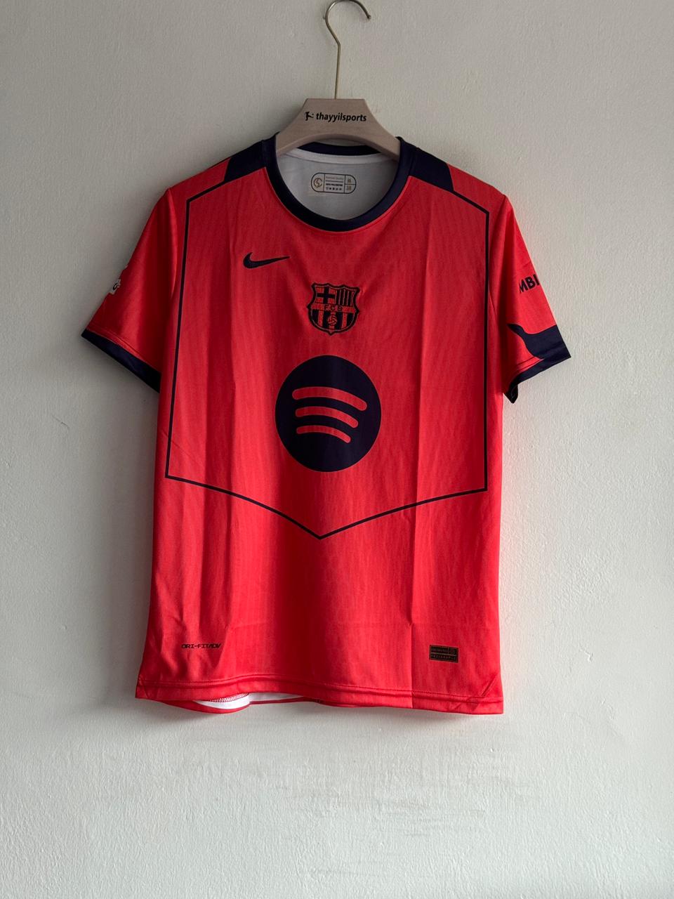 𝐁𝐚𝐫𝐜𝐞𝐥𝐨𝐧𝐚 𝟐𝟓-𝟐𝟔 𝐓𝐡𝐢𝐫𝐝 𝐊𝐢𝐭 – 𝐏𝐄𝐃𝐑𝐈 𝐄𝐦𝐛𝐫𝐨𝐢𝐝𝐞𝐫𝐞𝐝 𝐄𝐝𝐢𝐭𝐢𝐨𝐧